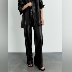 ZARA FULL LENGTH FAUX LEATHER. Black. Size XS. New with tags.